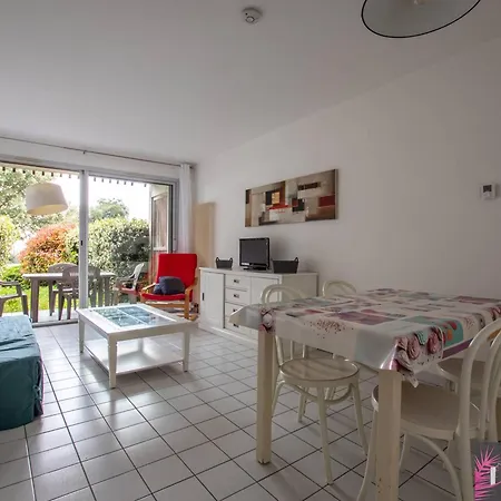 Meuble 4 Pers, Terrasse Et Parking Proche - Fr-1-825-23 Lägenhet